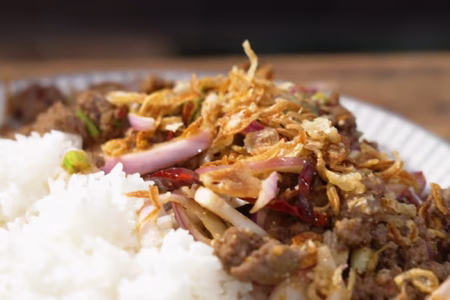 How to Make Authentic Thai Beef Larb at Home Like a Pro